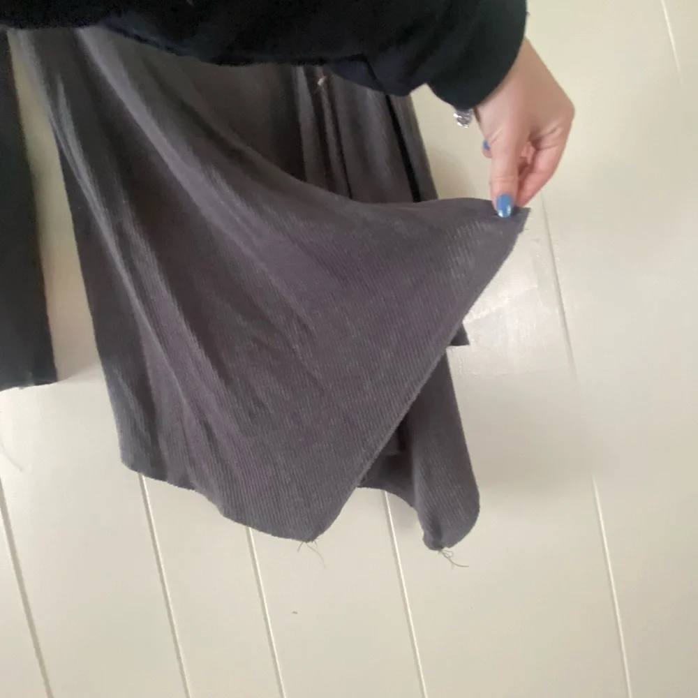 Cardigan - Picture 3 of 4